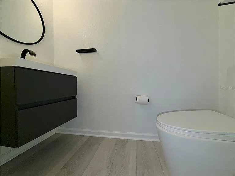3707 Pine Cone Cir — Photo 9
