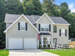 5587 Sapphire Cir, Ellenwood, GA 30294