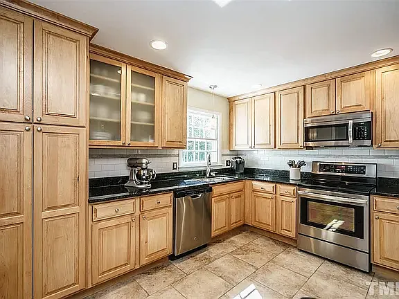 4816 Latimer Rd — Photo 4