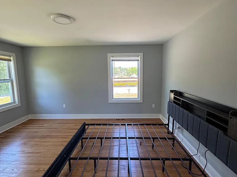6 Old Amity Rd — Photo 10