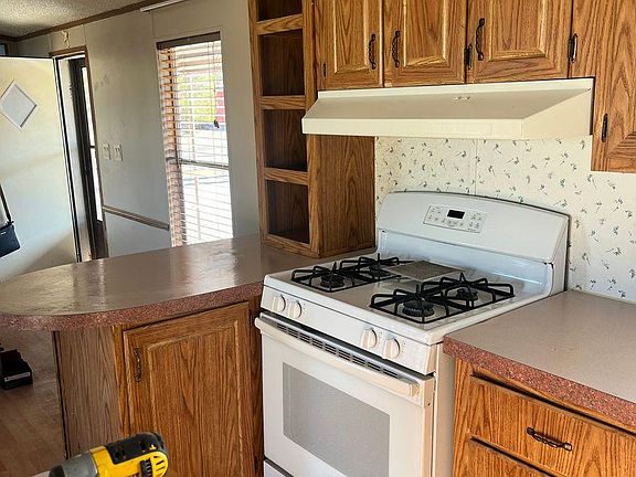 4th image of 910 Juan Diego Ave #1