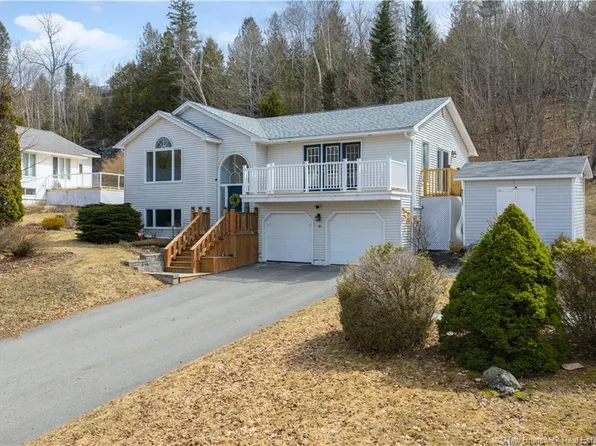 30 Secoudon Dr, Saint John, NB E2K 5G5