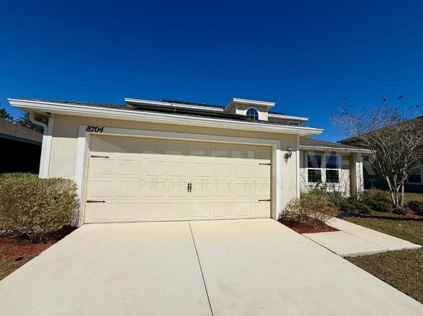 8704 Lake George Cir W