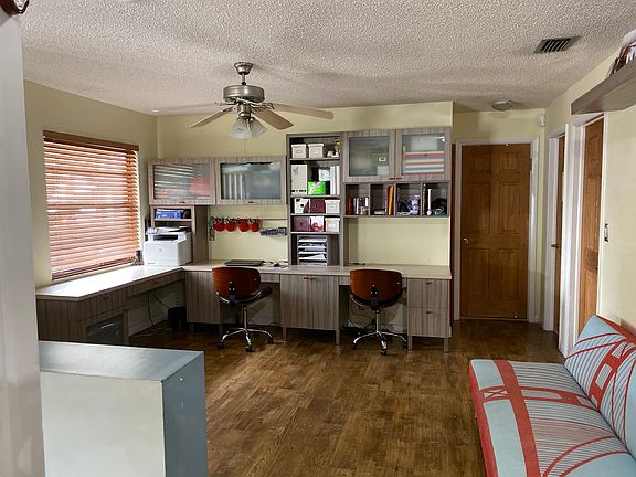 3rd image of 4105 N 49th Ave #6-22