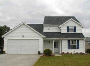 1112 Van Loen Dr, Virginia Beach, VA 23453