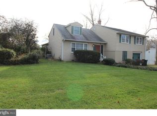 205 Country Club Dr, Newark, DE 19711
