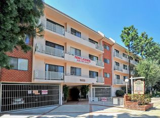 (6118) Magnolia View Apartments, Sherman Oaks, CA 91403