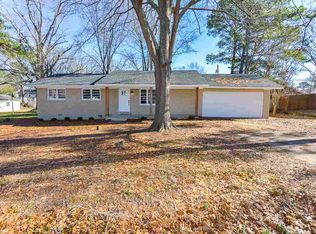 704 Gable Cir SW, Hartselle, AL 35640