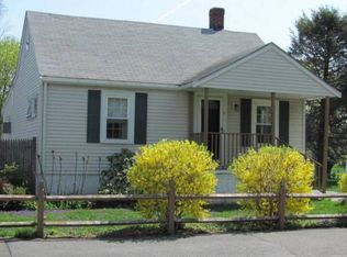 9 Longview Ter, Beverly, MA 01915