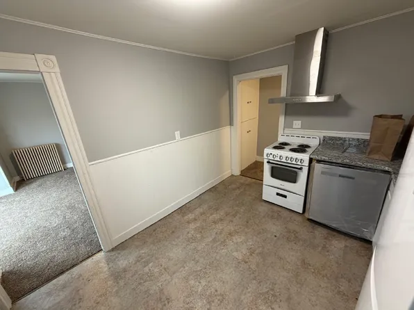 113 Bank St APT 2A, Batavia, NY 14020