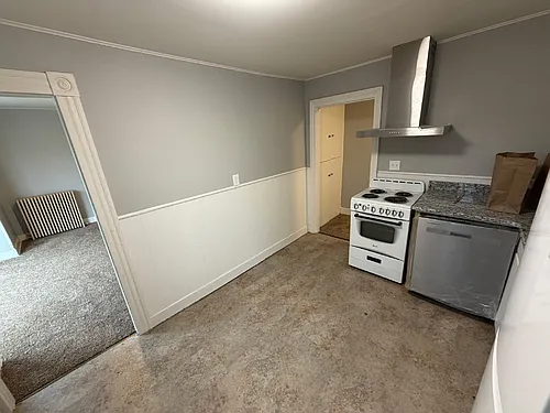 113 Bank St #2A Photo 1