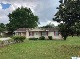 27986 Nick Davis Rd, Athens, AL 35613