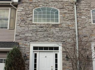 35 Marina Dr, Harveys Lake, PA 18618