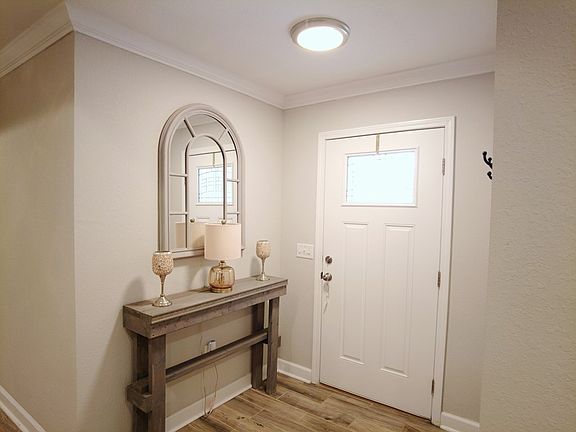 4th image of 103 Jules Ln