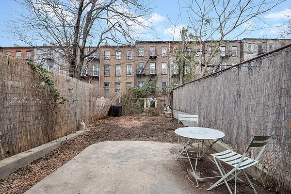 Sold by Curated by Soiti LLC | media 5