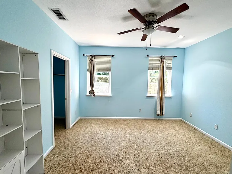 497 Williams St — Photo 41
