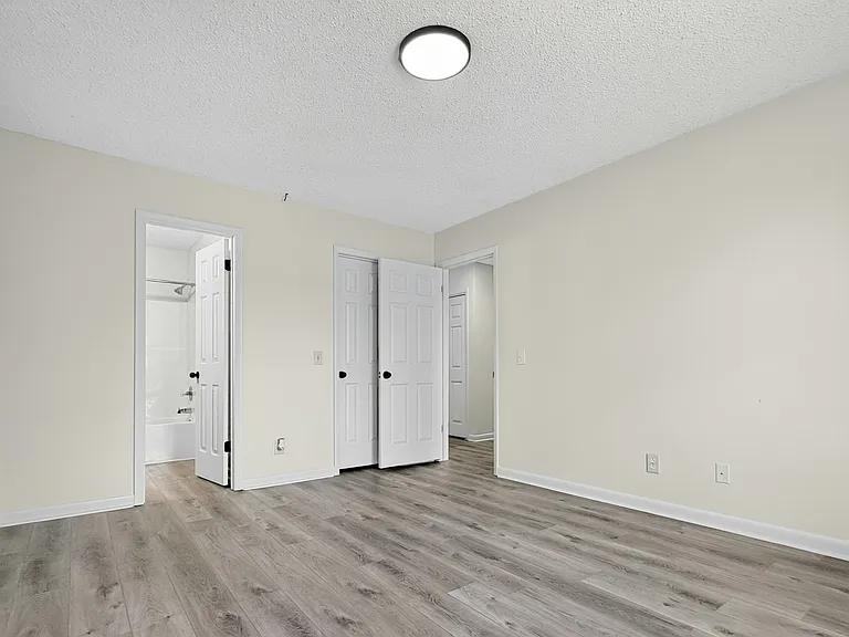 6209 Friar Tuck Dr NW #C — Photo 5