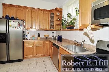 Sold by Robert E. Hill 