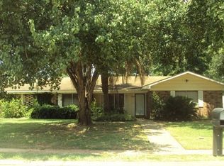 3803 Mertens St, Alexandria, LA 71302