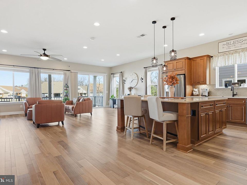 1st image of 117 Pintail Way