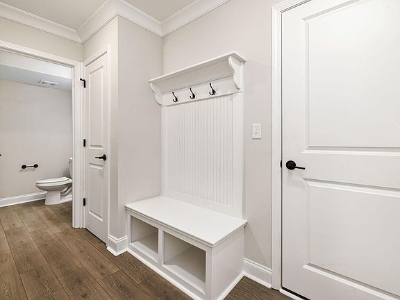 4th image of 183 Reids Cove Dr #B