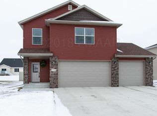 1218 31st Ave W, West Fargo, ND 58078