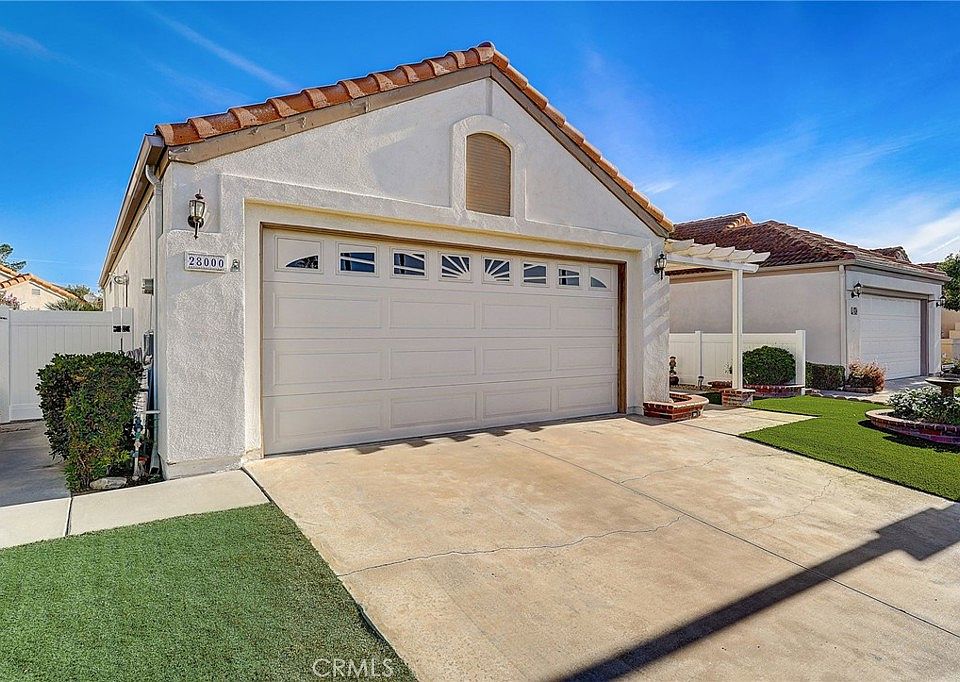 1st image of 28000 Lemonwood Dr