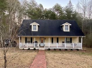 104 Elm Dr, Westminster, SC 29693