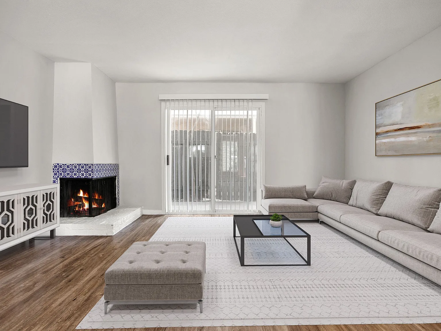 Chevy Chase Apartments — Photo 3