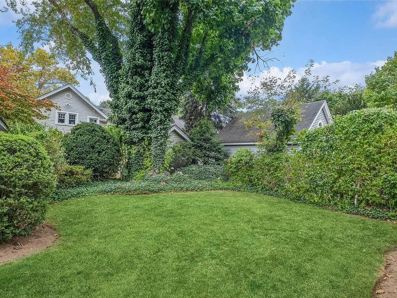 82 Hudson Rd — Photo 4