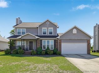 4824 Deer Lakes Rd, Fayetteville, NC 28311