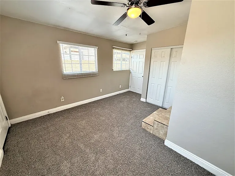 1232 W M St — Photo 4