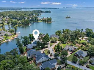 241 Pointe Overlook Dr, Chapin, SC 29036