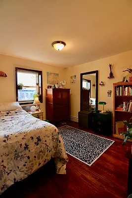 Rented by Rental Solutions Inc | media 7