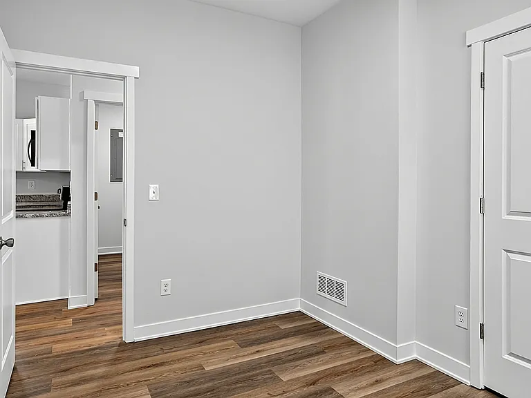 3953 Unit A (lower level)