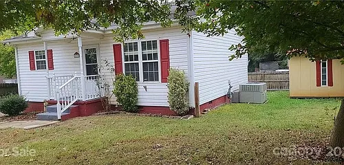 215 S Pasour St Photo 1