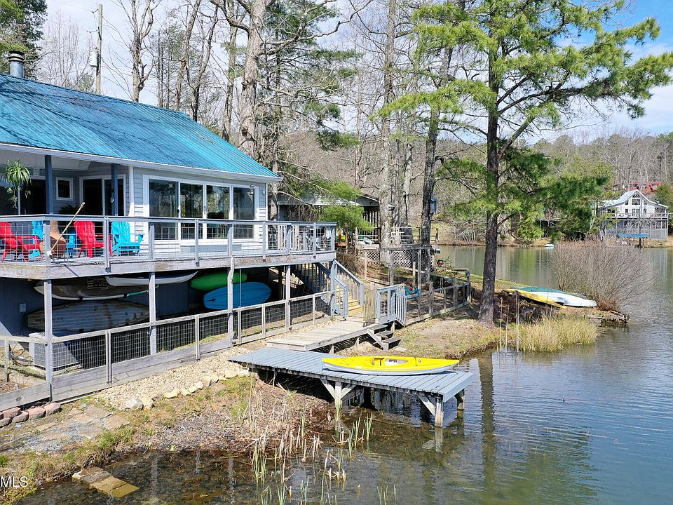 1st image of 5811 Lakeshore Dr