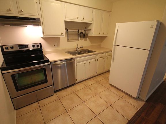 2nd image of 1275 E 11th Ave APT 7