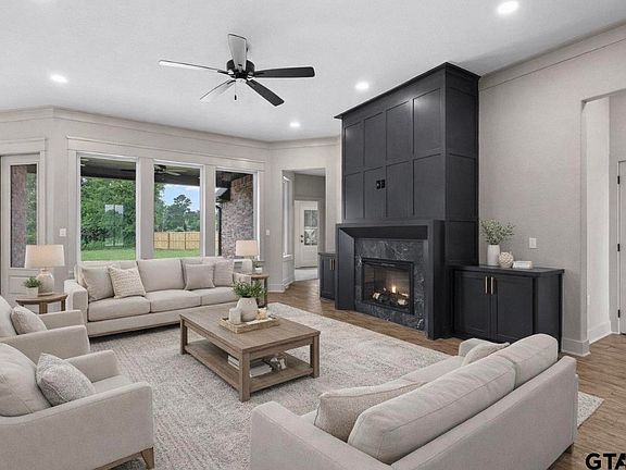 5th image of 190 Brooks Dr