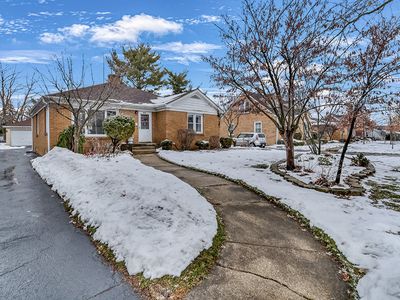 818 E 11th St, Lockport, IL, 60441
