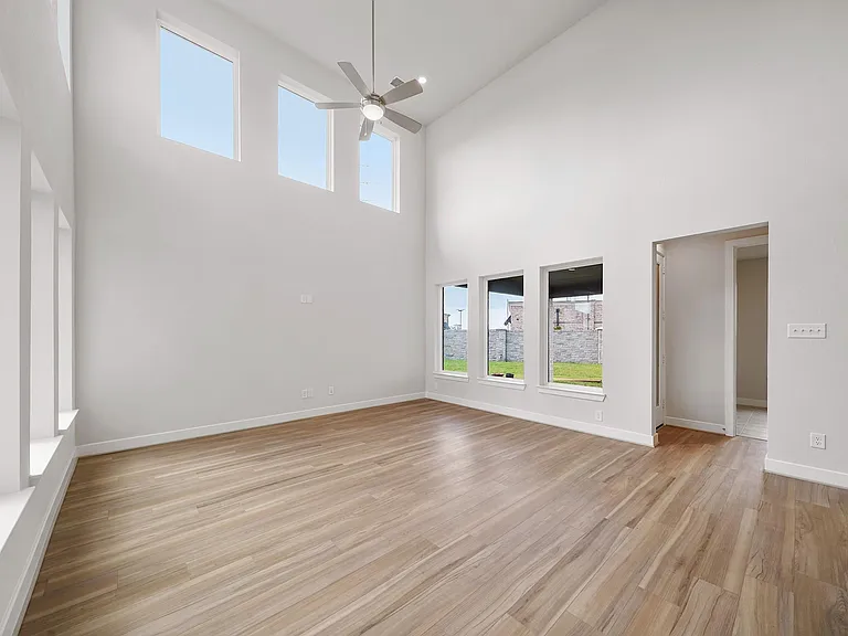 21843 Gibson Desert Dr — Photo 11