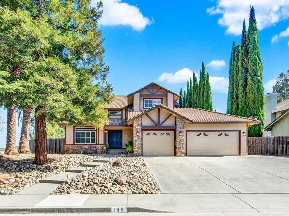 155 Fallen Leaf Drive, Vacaville, CA 95687