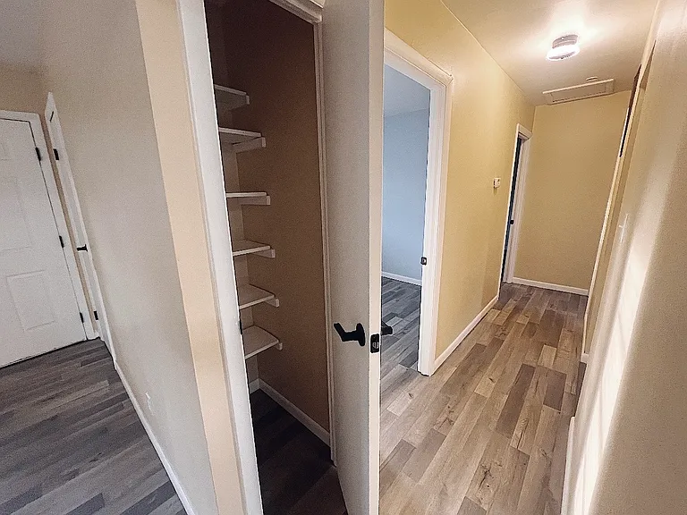 1688 Clyde Pl — Photo 20