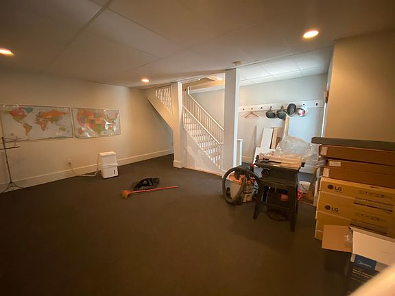 2nd image of 274 Tappan St #1