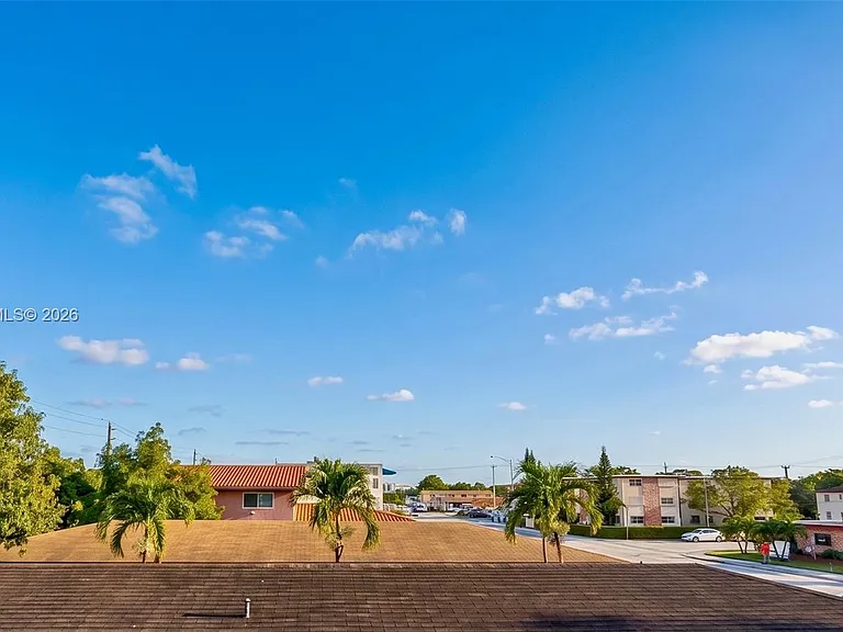4332 W Flagler St #203 — Photo 18