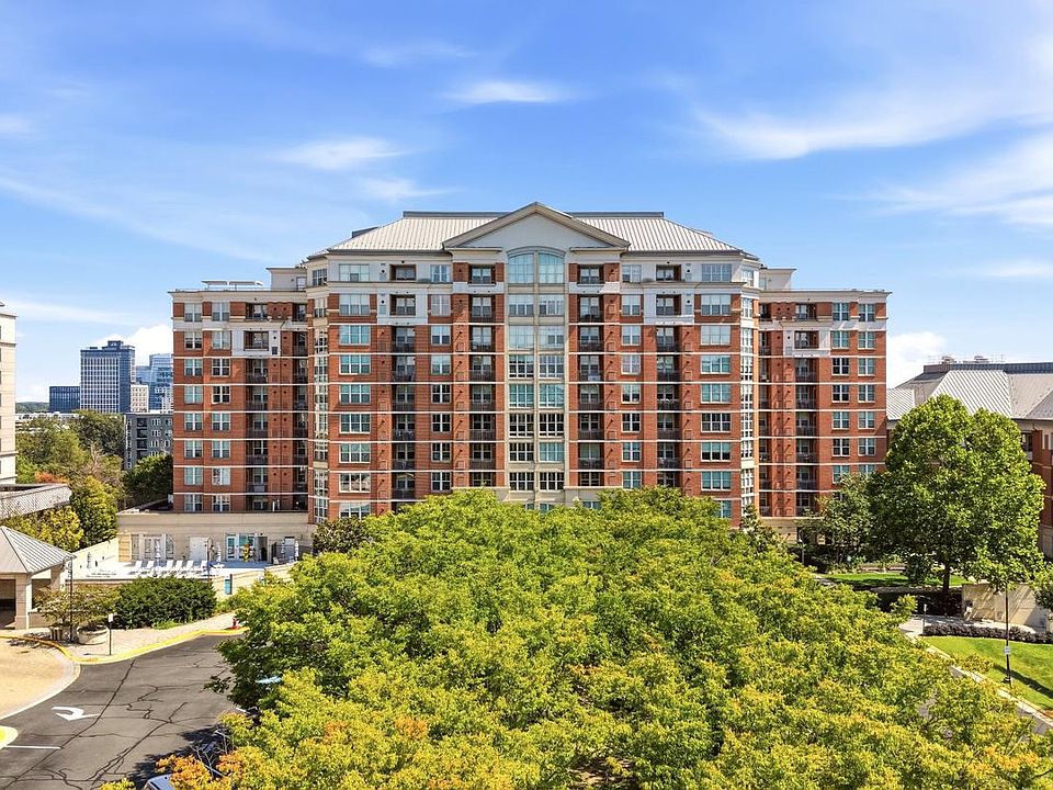 1st image of 11760 Sunrise Valley Dr APT 509