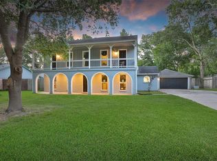 2521 River Rdg, Conroe, TX 77385