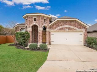 9802 Rostock Ln, Helotes, TX 78023