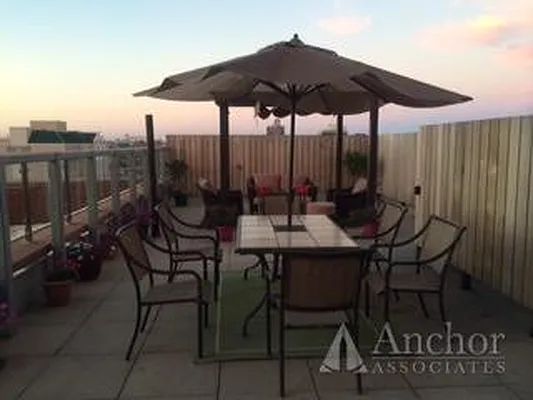 Rented by Anchor Associates | media 19