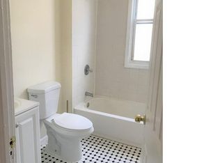 527 13th Ave #2, Newark, NJ 07103